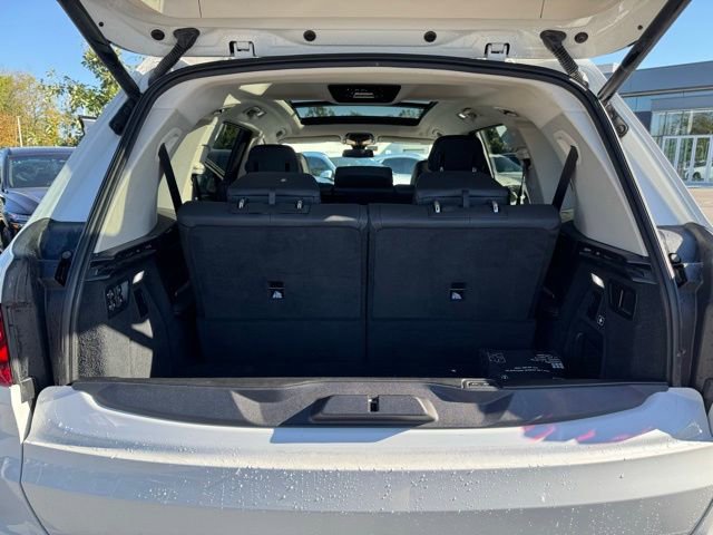 Used 2020 BMW X7 xDrive40i w/ Cold Weather Package image 24