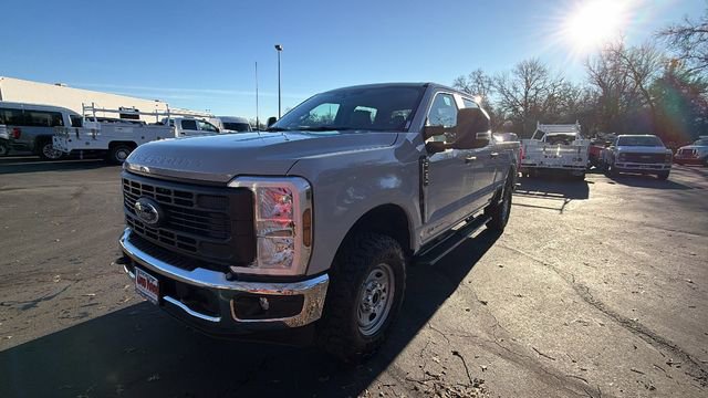 New 2026 Ford F250 XL w/ XL Off-Road Package