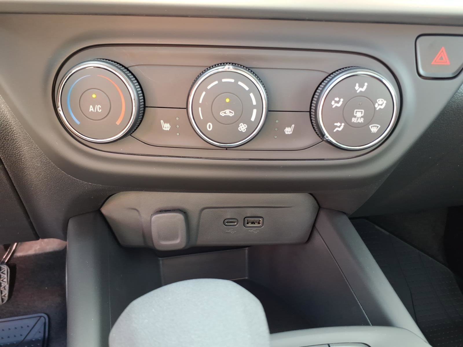 New 2026 Chevrolet Trax LS image 20