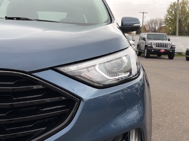 Used 2019 Ford Edge SEL w/ Equipment Group 201A AWD/4WD image 19