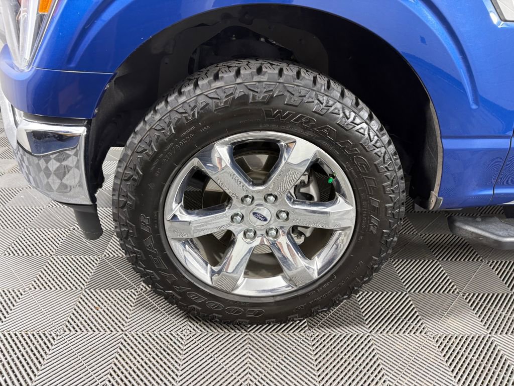 Used 2022 Ford F150 XLT w/ Equipment Group 302A High AWD/4WD image 11