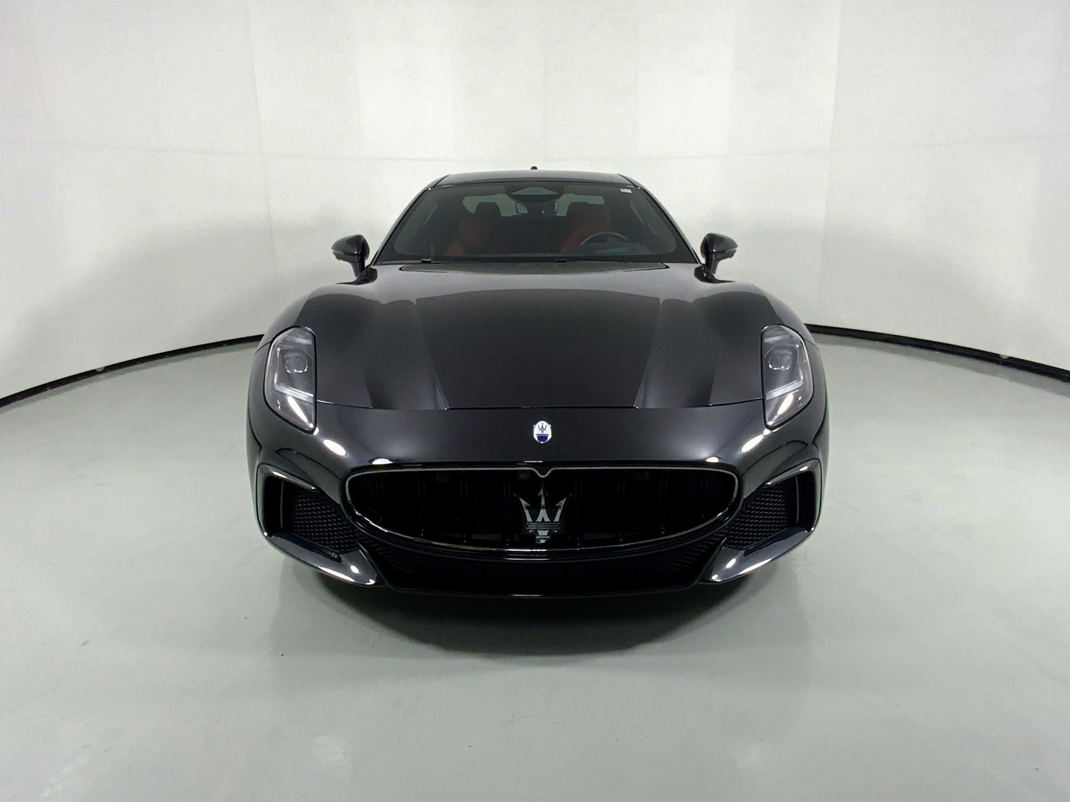 Certified 2024 Maserati GranTurismo Trofeo image 8
