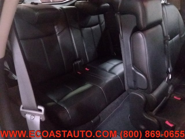 Used 2014 Nissan Pathfinder SL w/ SL Tech Package FWD image 16