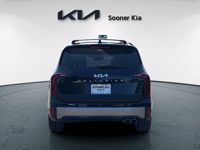 Used 2024 Kia Telluride S FWD image 5