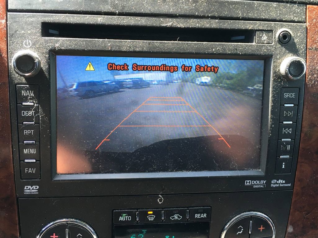 Used 2013 Chevrolet Suburban LTZ AWD/4WD image 10