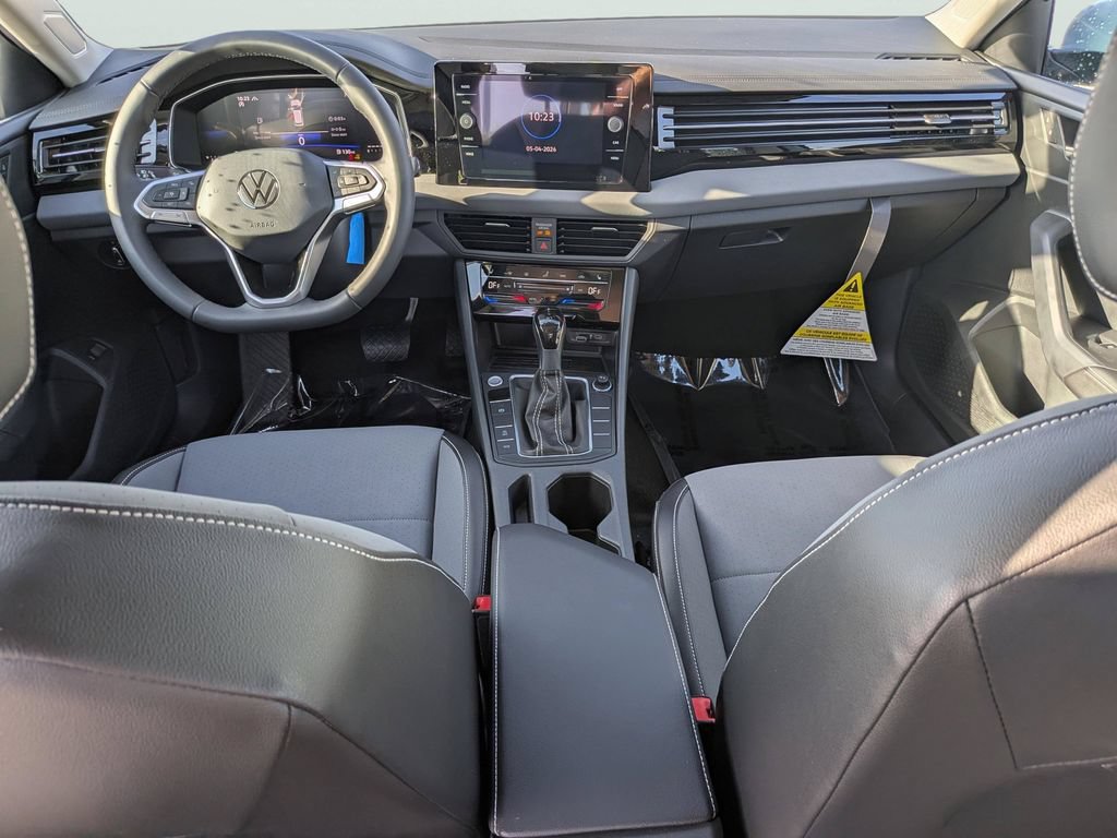 New 2026 Volkswagen Jetta SE FWD image 9