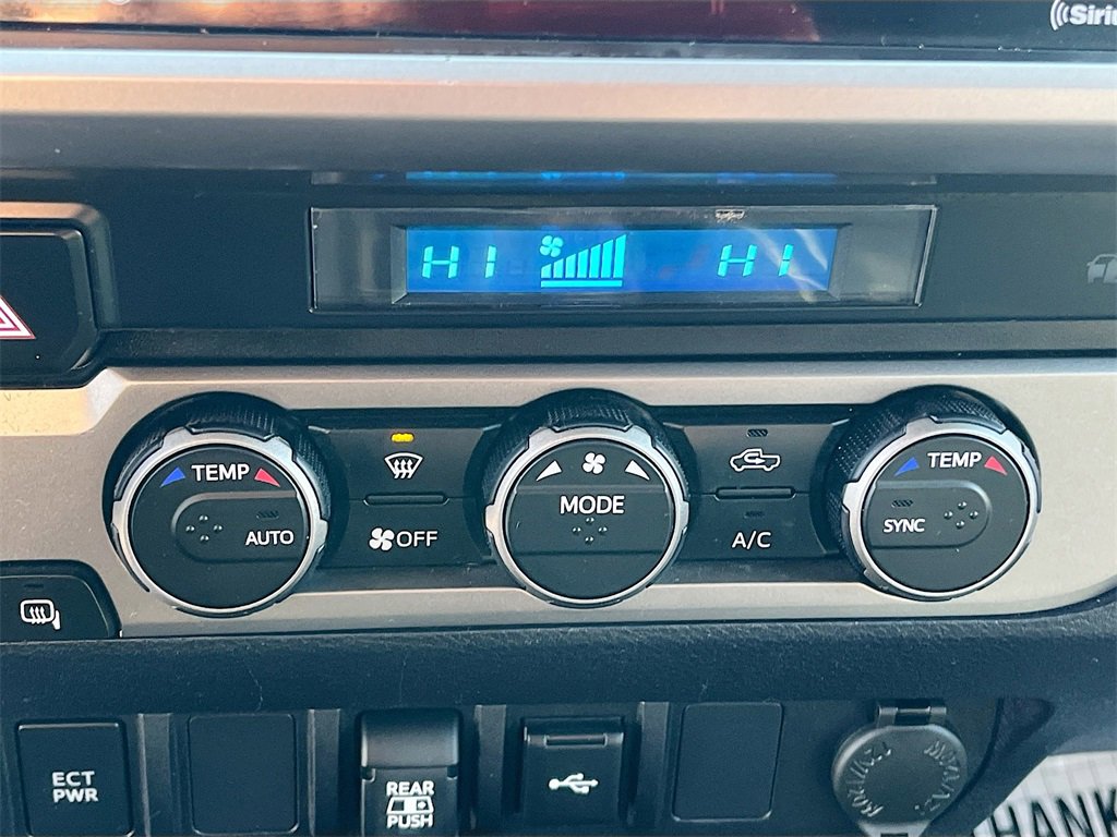 Used 2022 Toyota Tacoma SR5 w/ Technology Package image 16