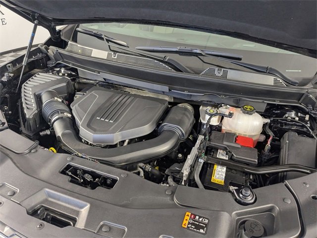 Certified 2025 Chevrolet Traverse LT image 37