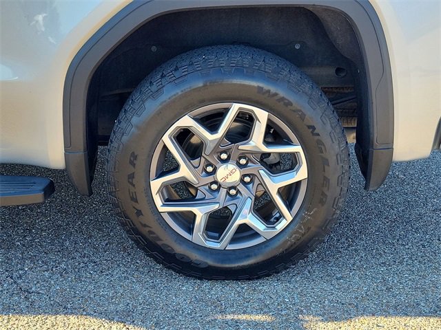 Used 2022 GMC Sierra 1500 SLT image 19