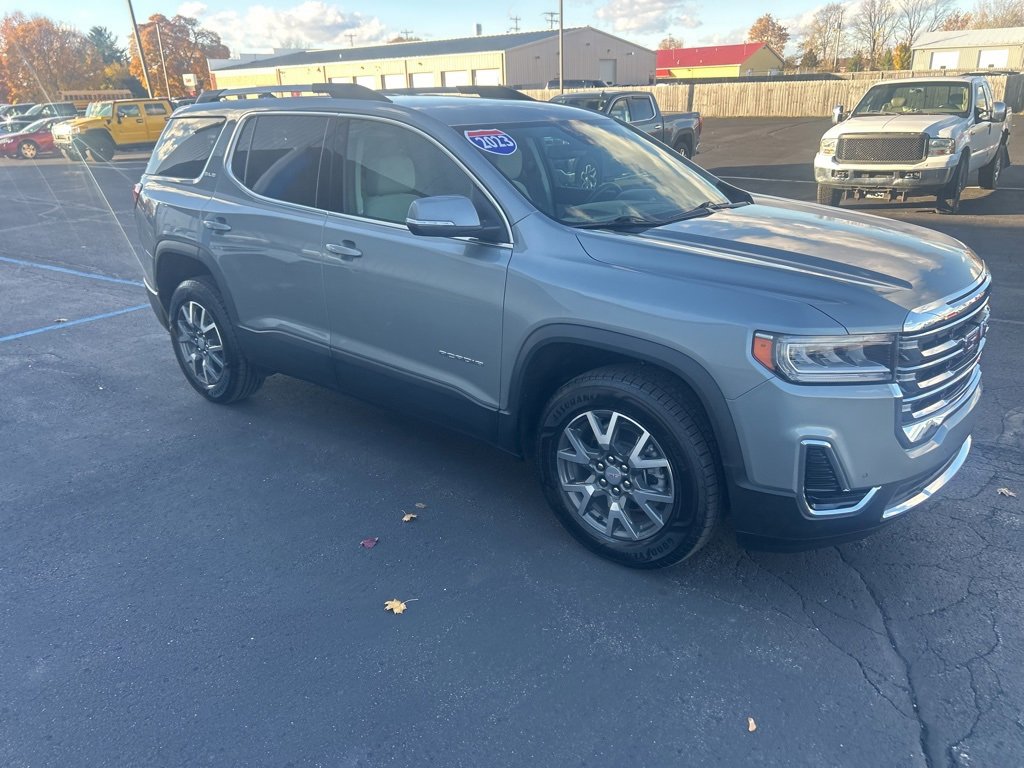Certified 2023 GMC Acadia SLE w/ Driver Convenience Package image 8