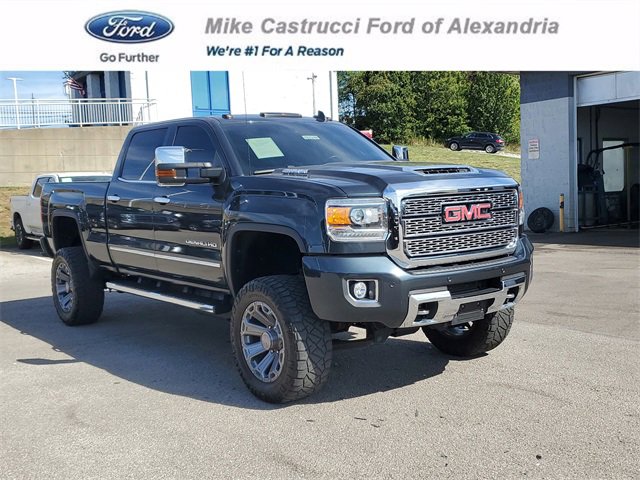 Used 2018 GMC Sierra 2500 Denali w/ Duramax Plus Package