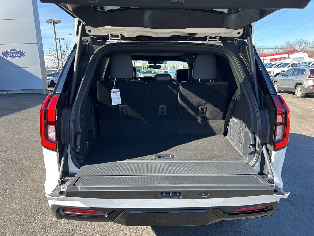 New 2025 Ford Expedition Tremor image 37