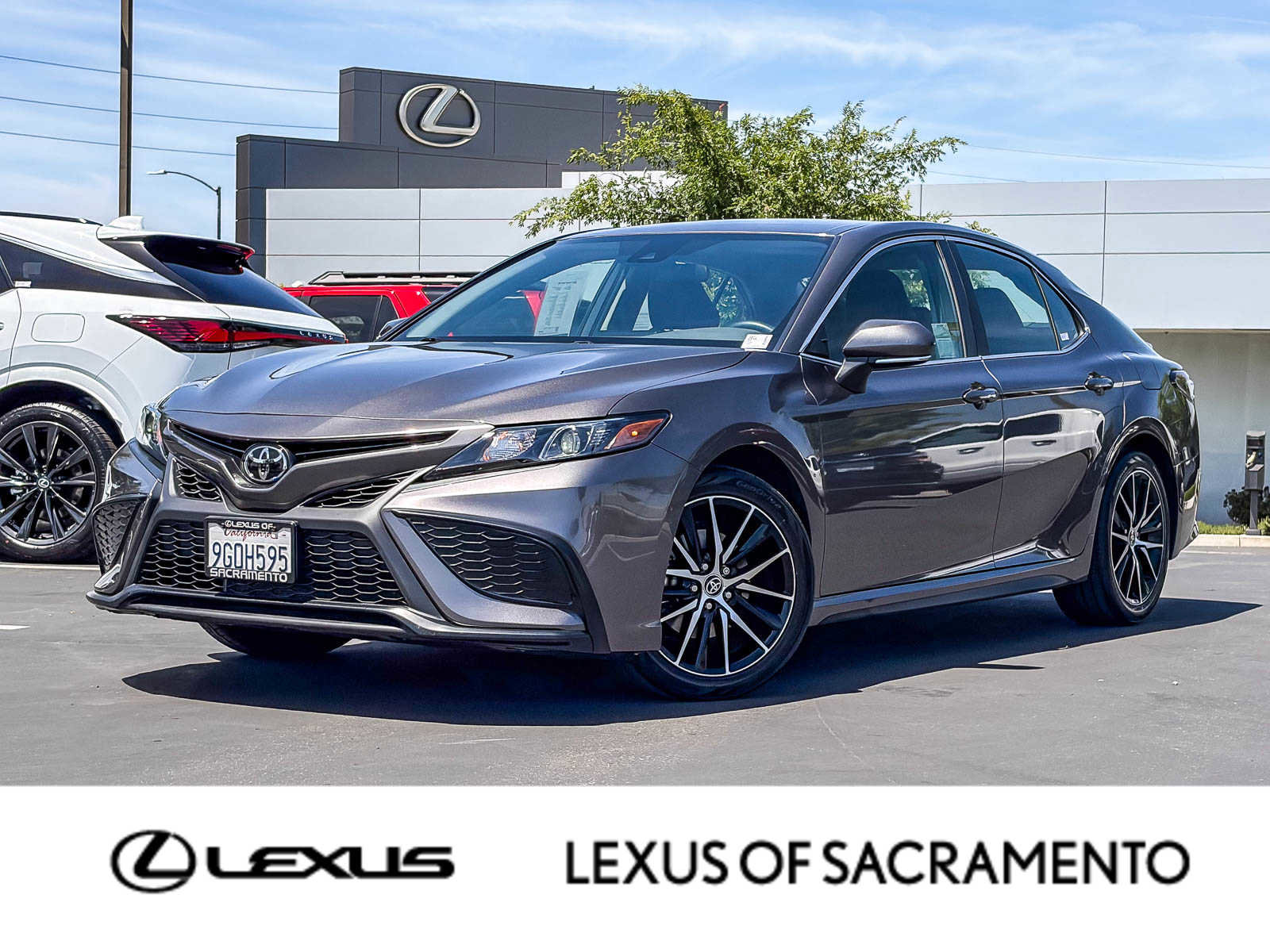Used 2023 Toyota Camry SE w/ Blackout Package (TMS)