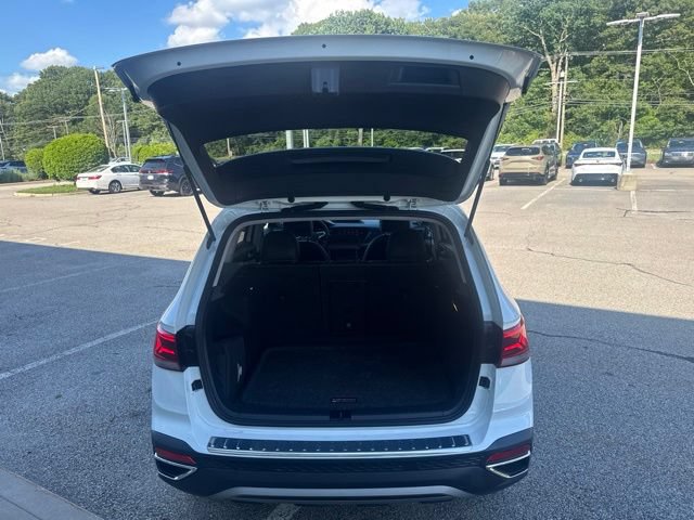 Certified 2023 Volkswagen Taos SE w/ Panoramic Sunroof Package AWD/4WD image 14