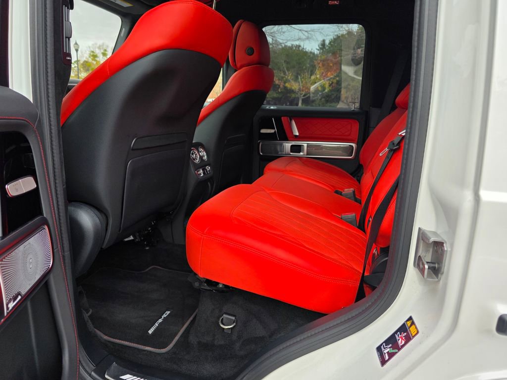 Used 2025 Mercedes-Benz G 63 AMG 4MATIC image 32
