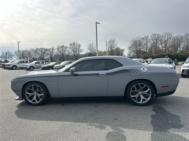 Used 2021 Dodge Challenger R/T image 2