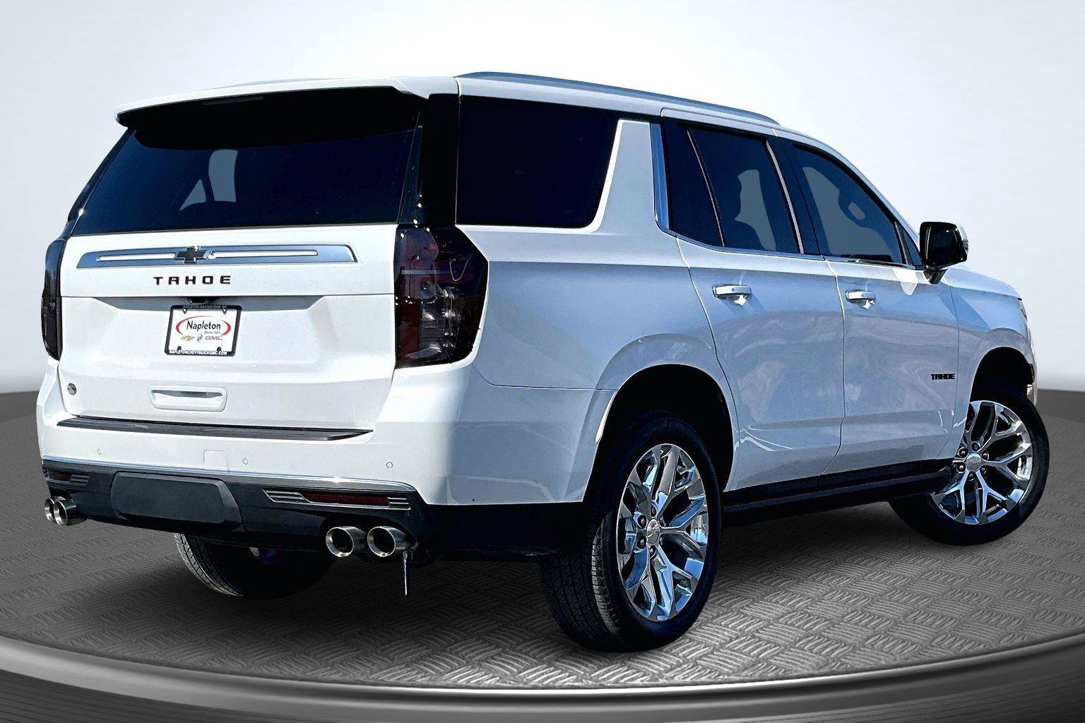Used 2021 Chevrolet Tahoe High Country image 2