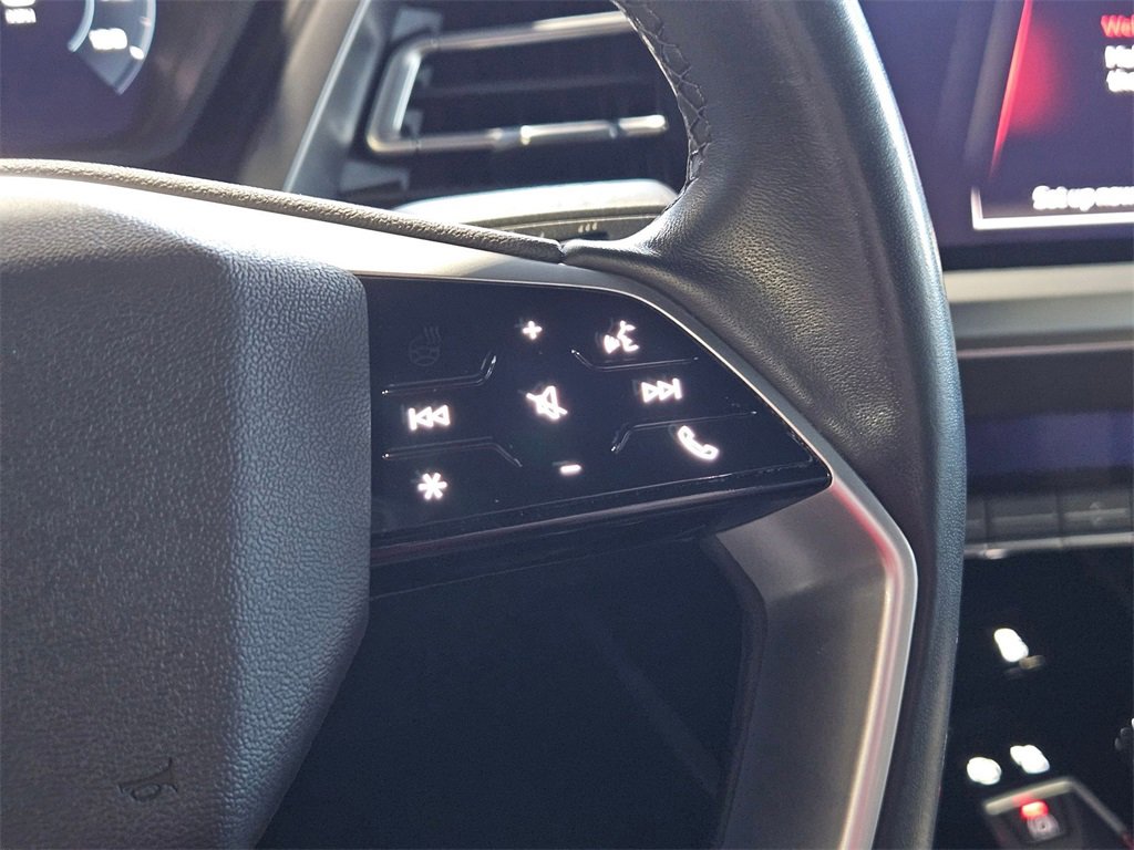 Used 2022 Audi Q4 e-tron Premium w/ Convenience Package image 19