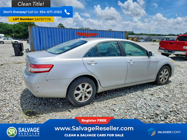 Used 2011 Toyota Camry LE w/ LE Extra-Value Pkg FWD image 4