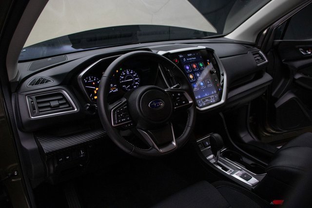 Used 2024 Subaru Ascent Premium w/ Convenience Package image 28