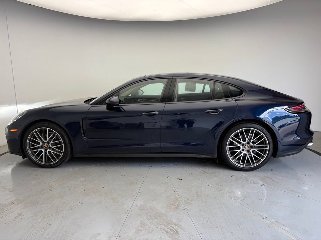 Certified 2023 Porsche Panamera 4 Platinum Edition AWD/4WD image 5