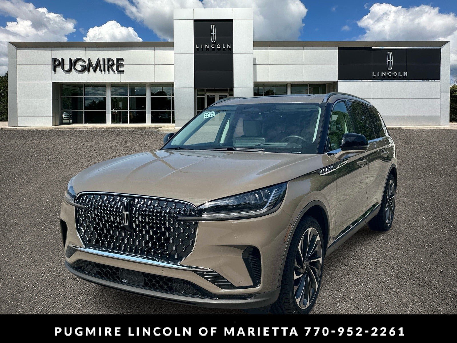 New 2026 Lincoln Aviator Reserve RWD image 3