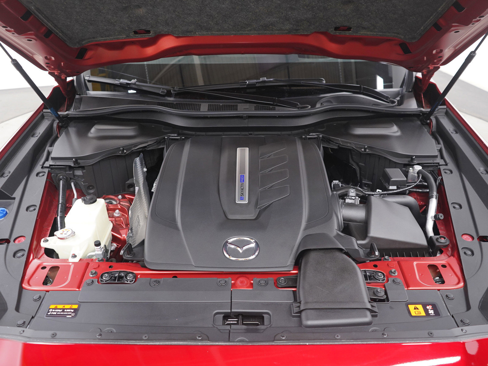 Certified 2025 MAZDA CX-90 Plug-In Hybrid w/ Premium Plus image 33