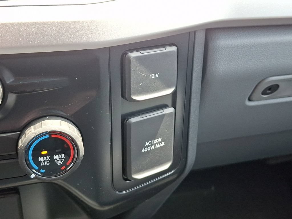 New 2026 Ford F350 XLT AWD/4WD image 17