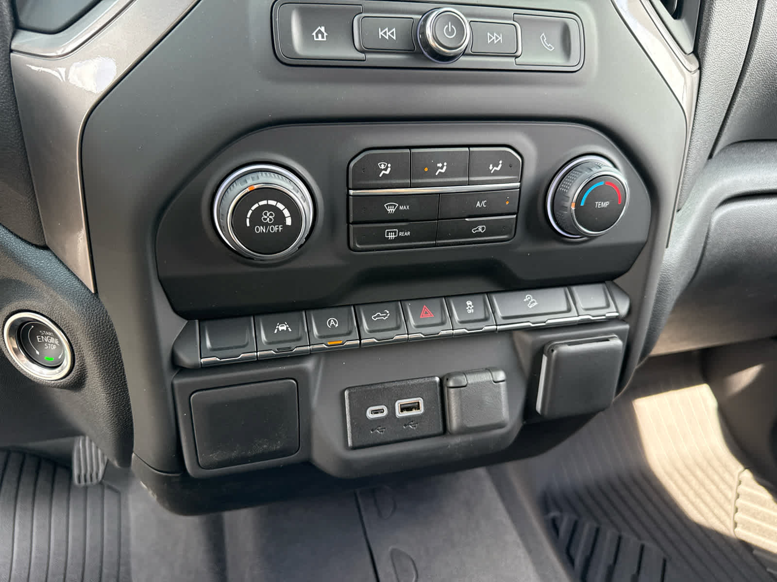 New 2026 Chevrolet Silverado 1500 Custom Trail Boss w/ Turbomax Blackout Package AWD/4WD image 19