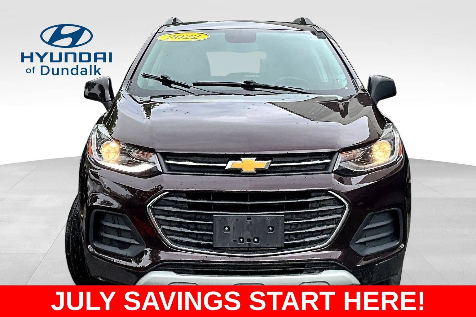 Used 2022 Chevrolet Trax LT w/ Driver Confidence Package AWD/4WD image 2