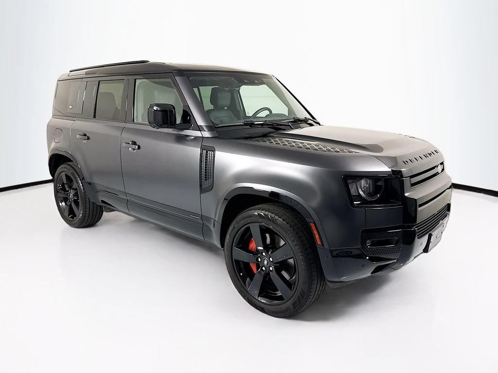 Certified 2024 Land Rover Defender 110 X AWD/4WD image 3