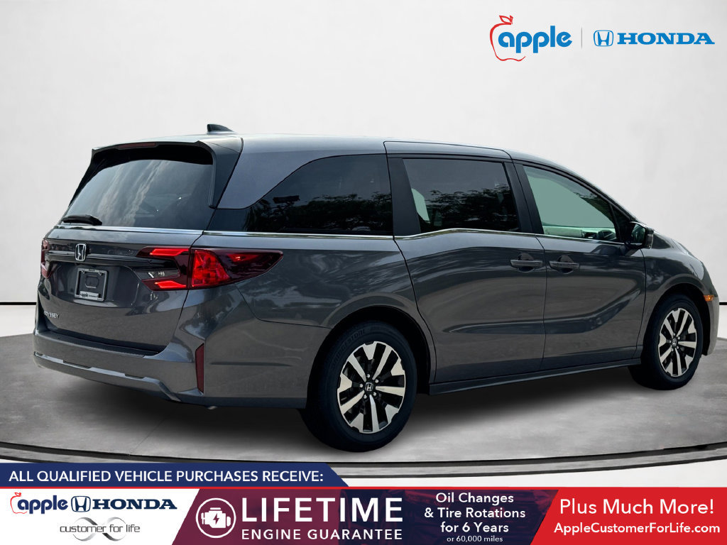 Used 2026 Honda Odyssey EX-L image 3