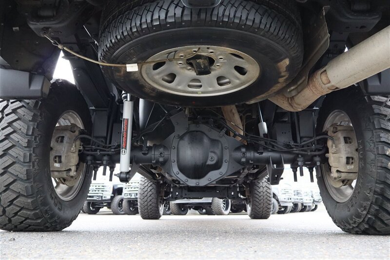 Used 2025 GMC Sierra 3500 AT4 w/ AT4 Premium Plus Package AWD/4WD image 5