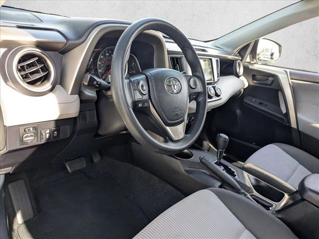 Used 2014 Toyota RAV4 LE image 10