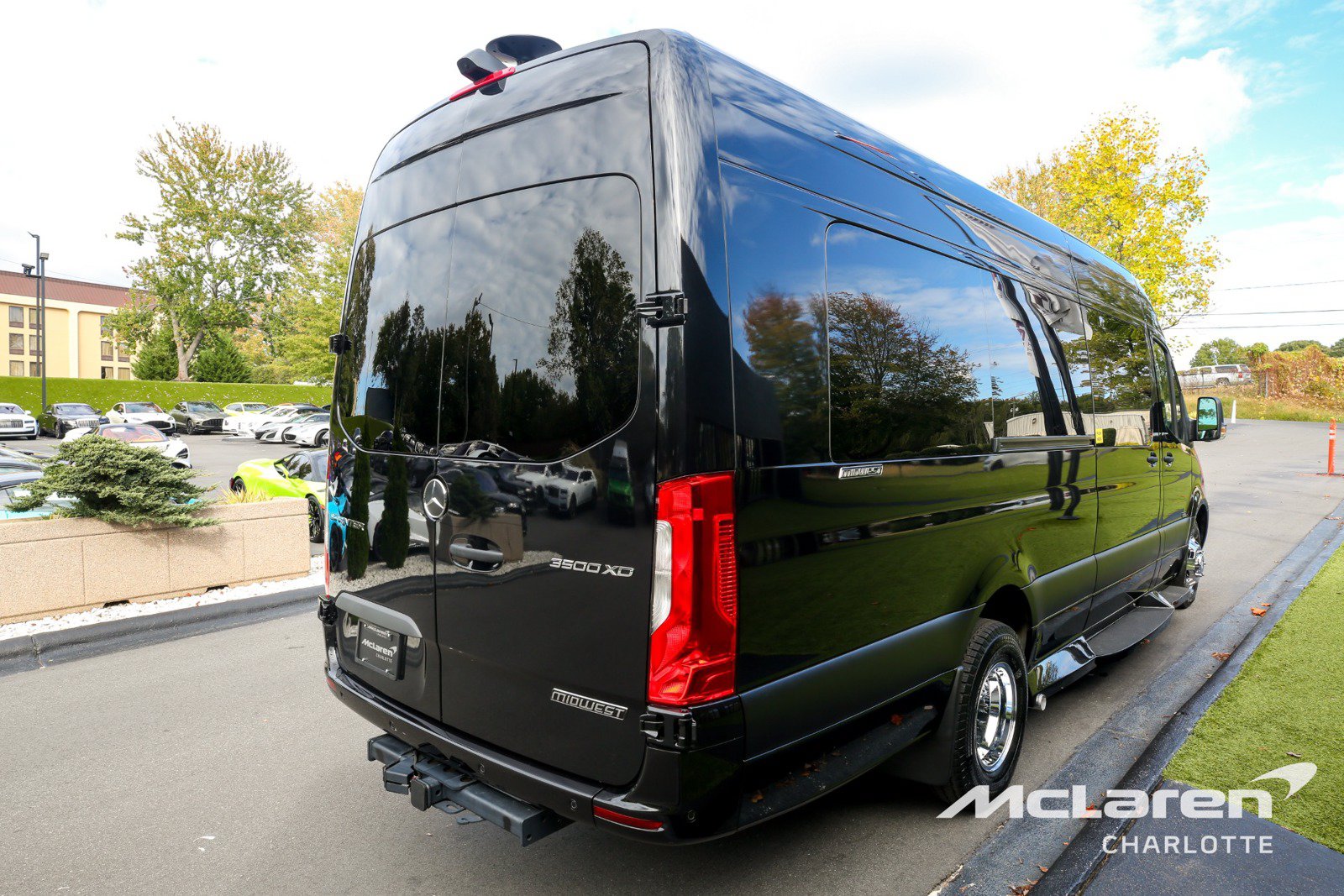 Used 2023 Mercedes-Benz Sprinter 3500 image 5