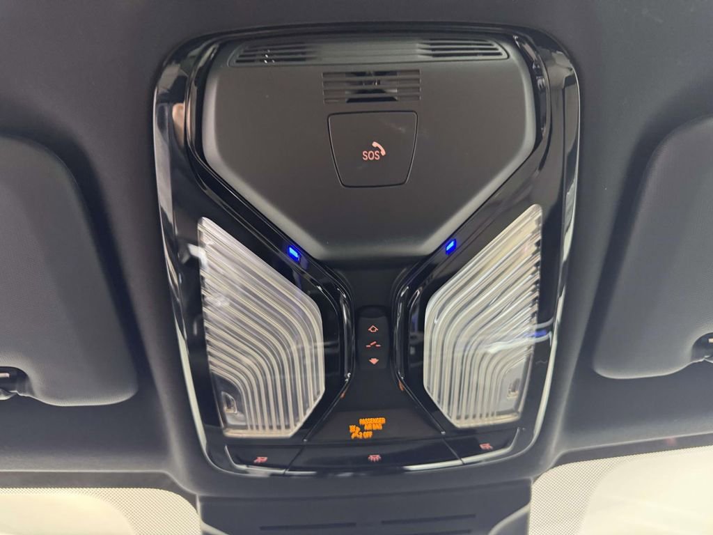 Used 2026 BMW X5 xDrive40i image 25