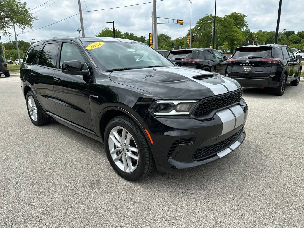 Used 2024 Dodge Durango R/T w/ Trailer Tow Group IV AWD/4WD image 4