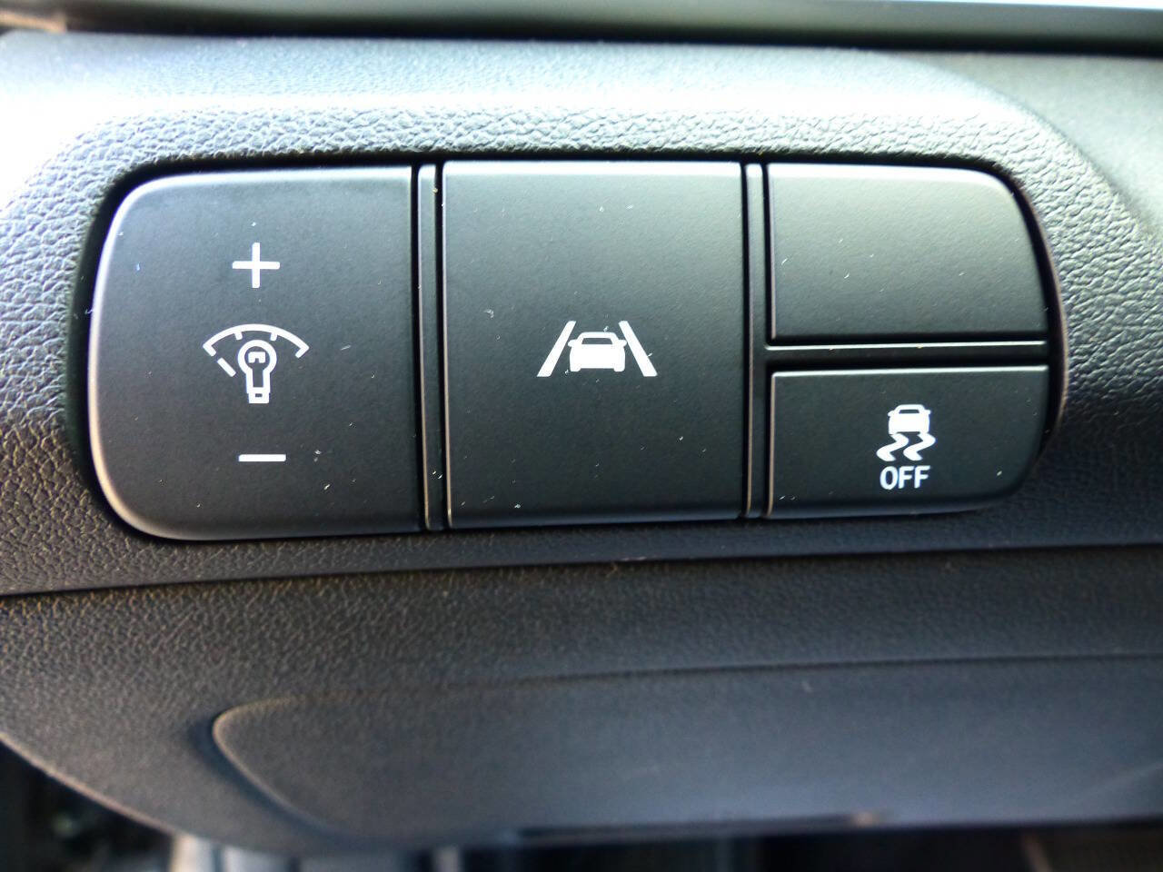 Used 2021 Hyundai Elantra SEL w/ Convenience Package image 26