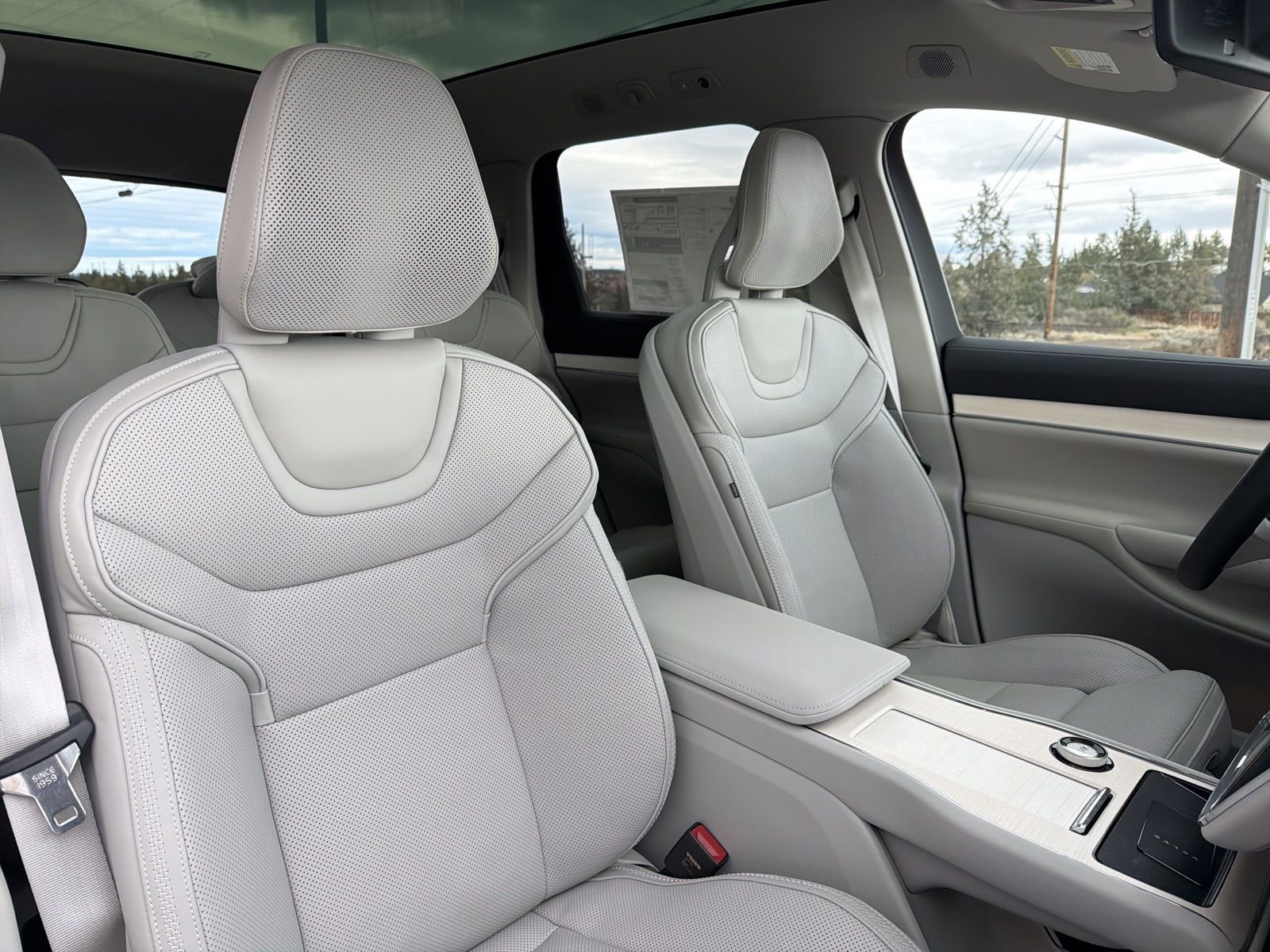 New 2026 Volvo EX90 Ultra image 25