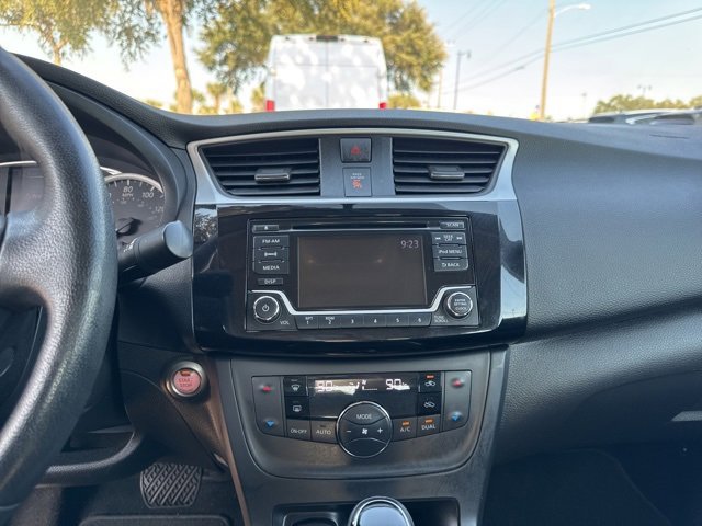 Used 2018 Nissan Sentra SV image 23