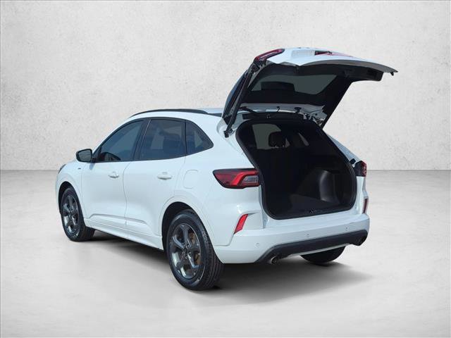 Certified 2023 Ford Escape ST-Line w/ Tech Pack #1 image 9