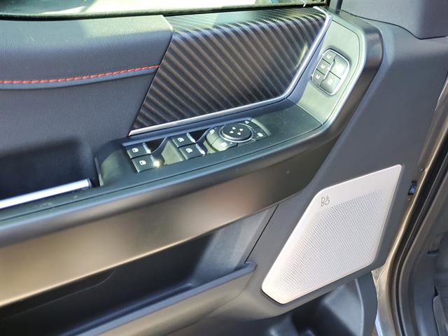 Used 2025 Ford F150 Raptor AWD/4WD image 43