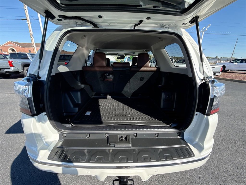 Used 2022 Toyota 4Runner Limited image 31