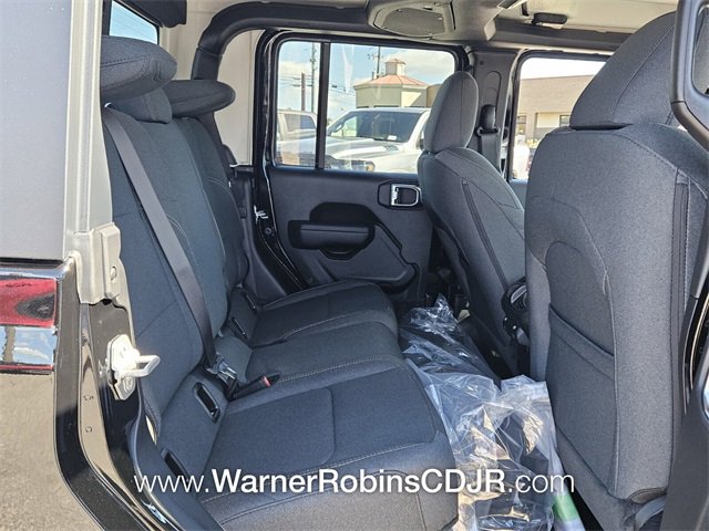 New 2025 Jeep Gladiator Sport image 14