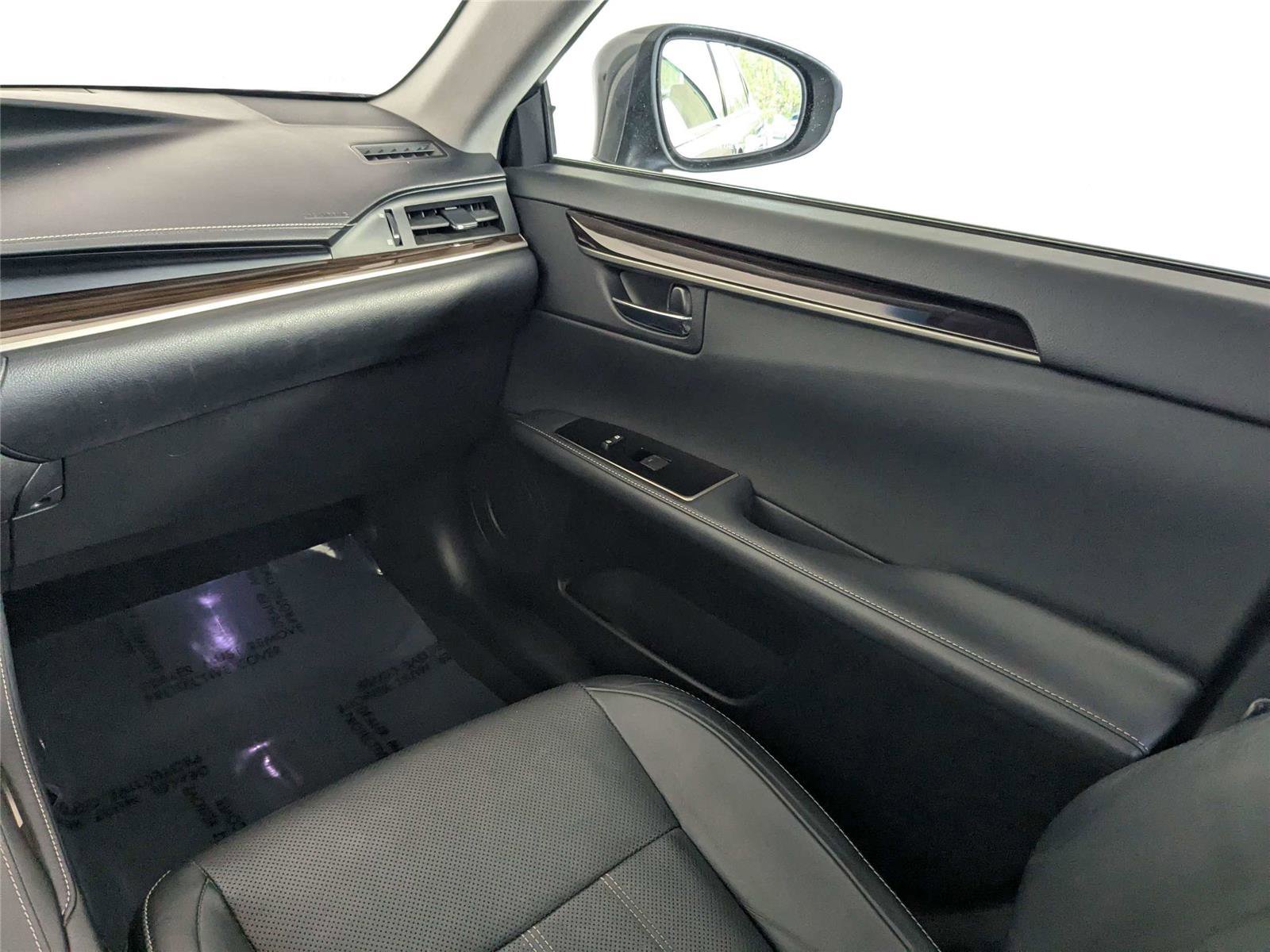 Used 2016 Lexus ES 350 w/ Luxury Package w/Wood Trim image 36