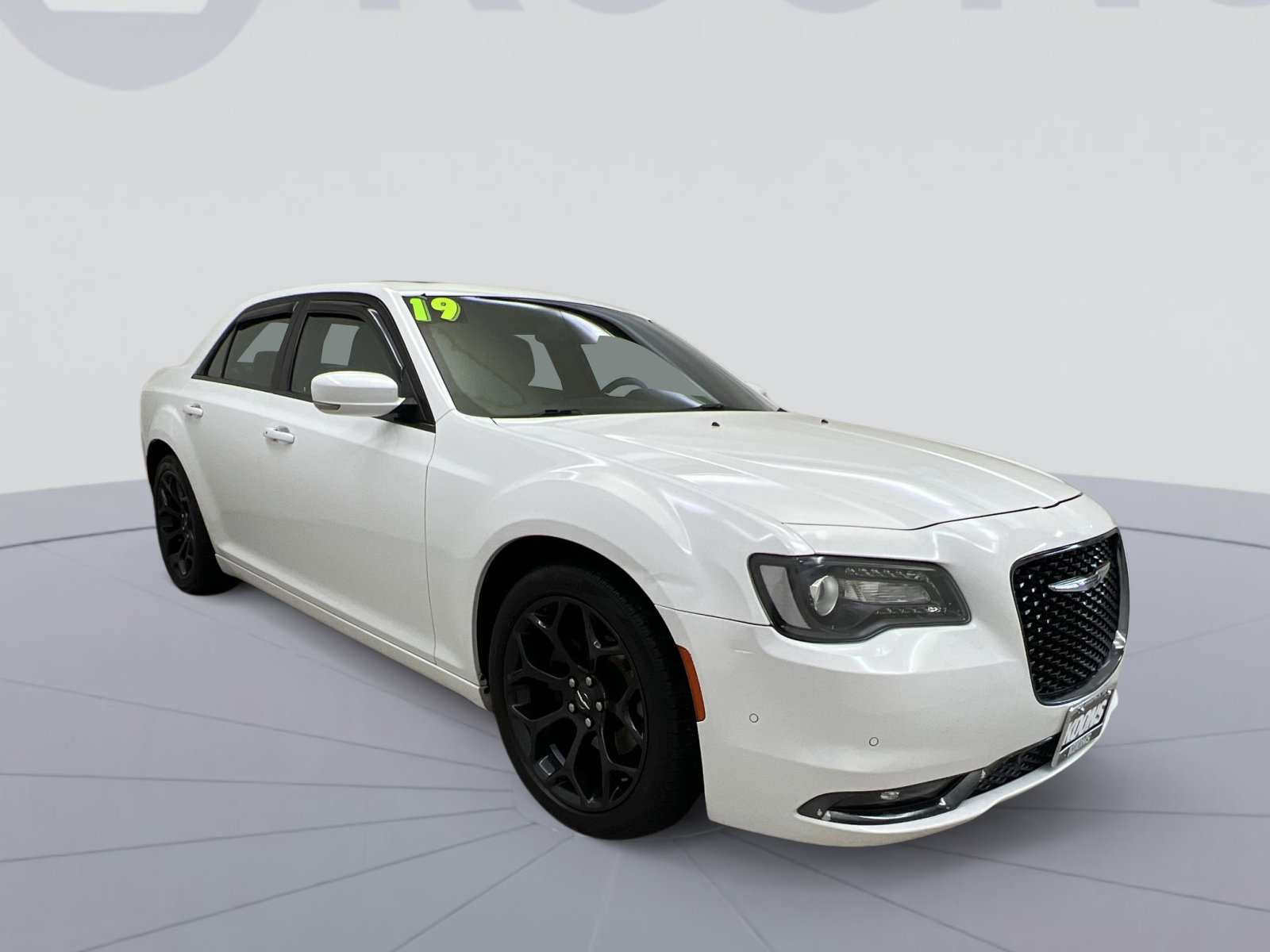Used 2019 Chrysler 300 S w/ 300S Premium Group image 8