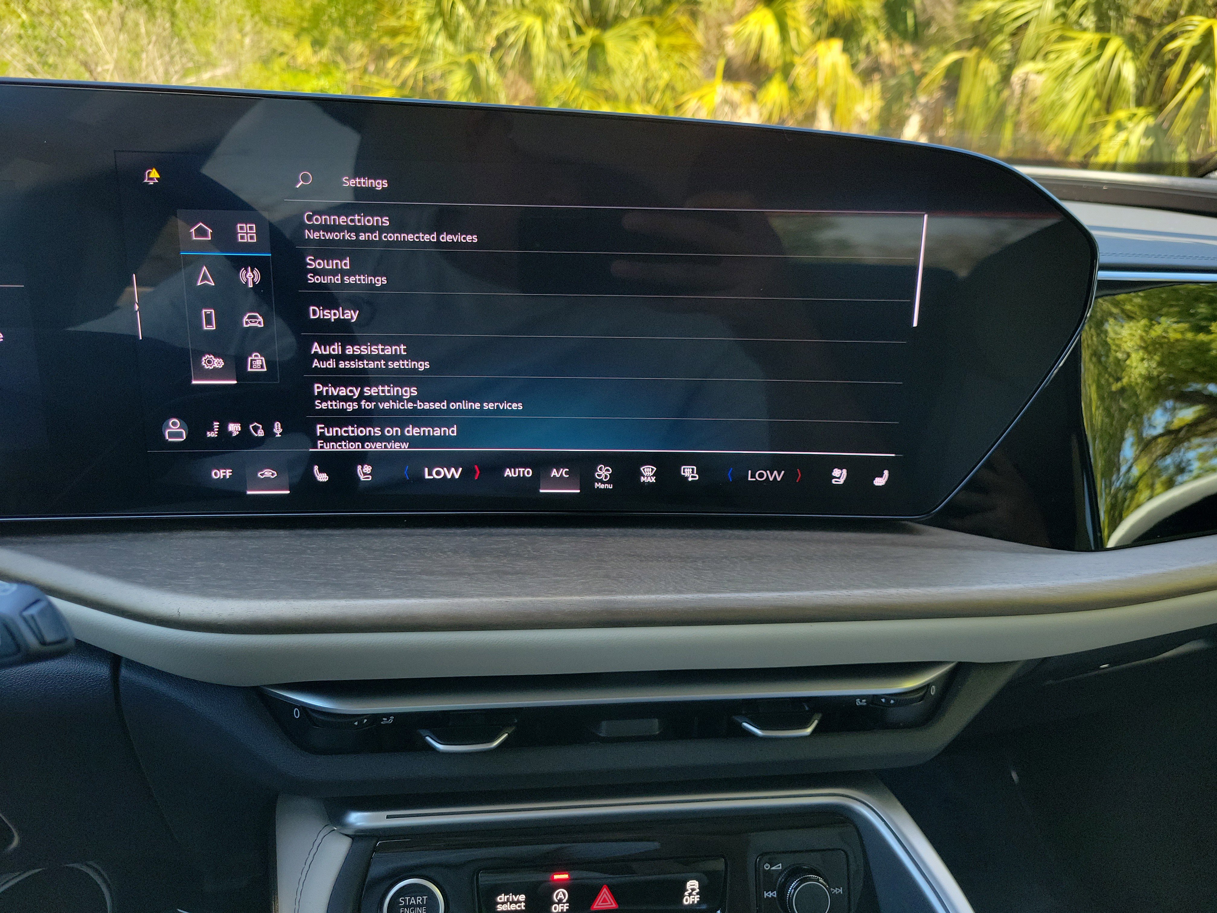 Used 2025 Audi Q5 Premium Plus w/ Premium Plus image 25