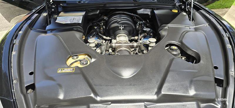 Used 2010 Maserati GranTurismo Coupe RWD image 31