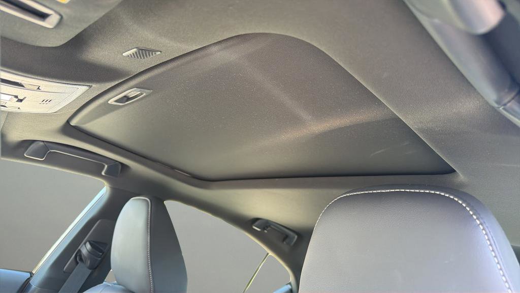 Used 2025 Lexus IS 350 F Sport w/ Navigation Package image 11