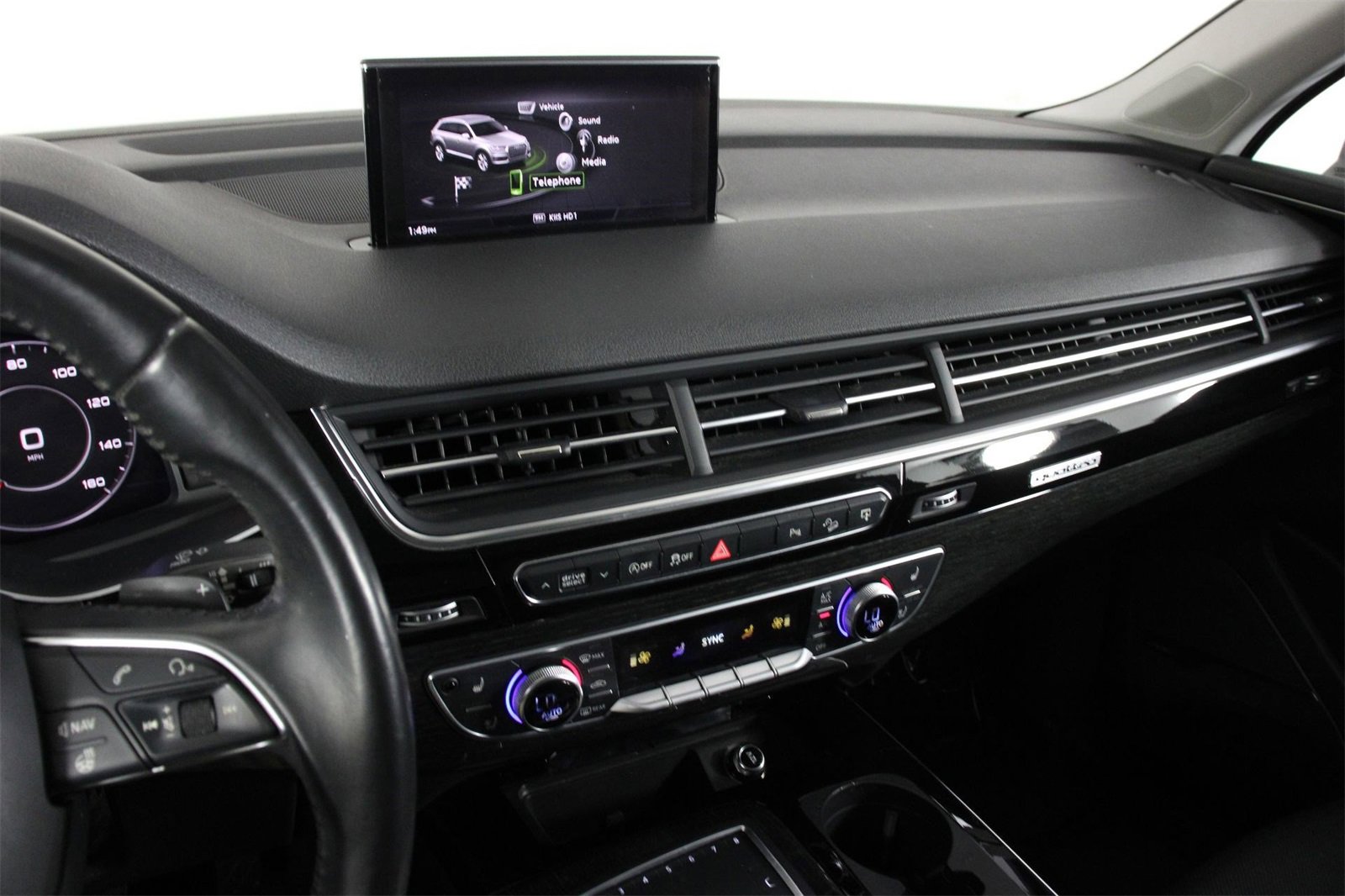 Used 2017 Audi Q7 3.0T Premium Plus image 13